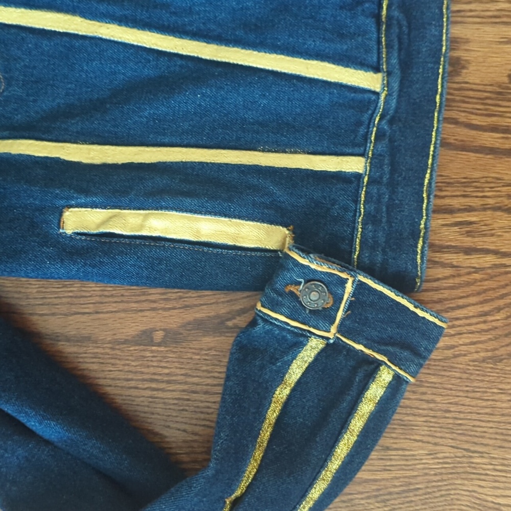 Vintage Masterpiece Apparel custom gold trim denim streetwear jeans jacket. Sz S - Picture 2 of 10